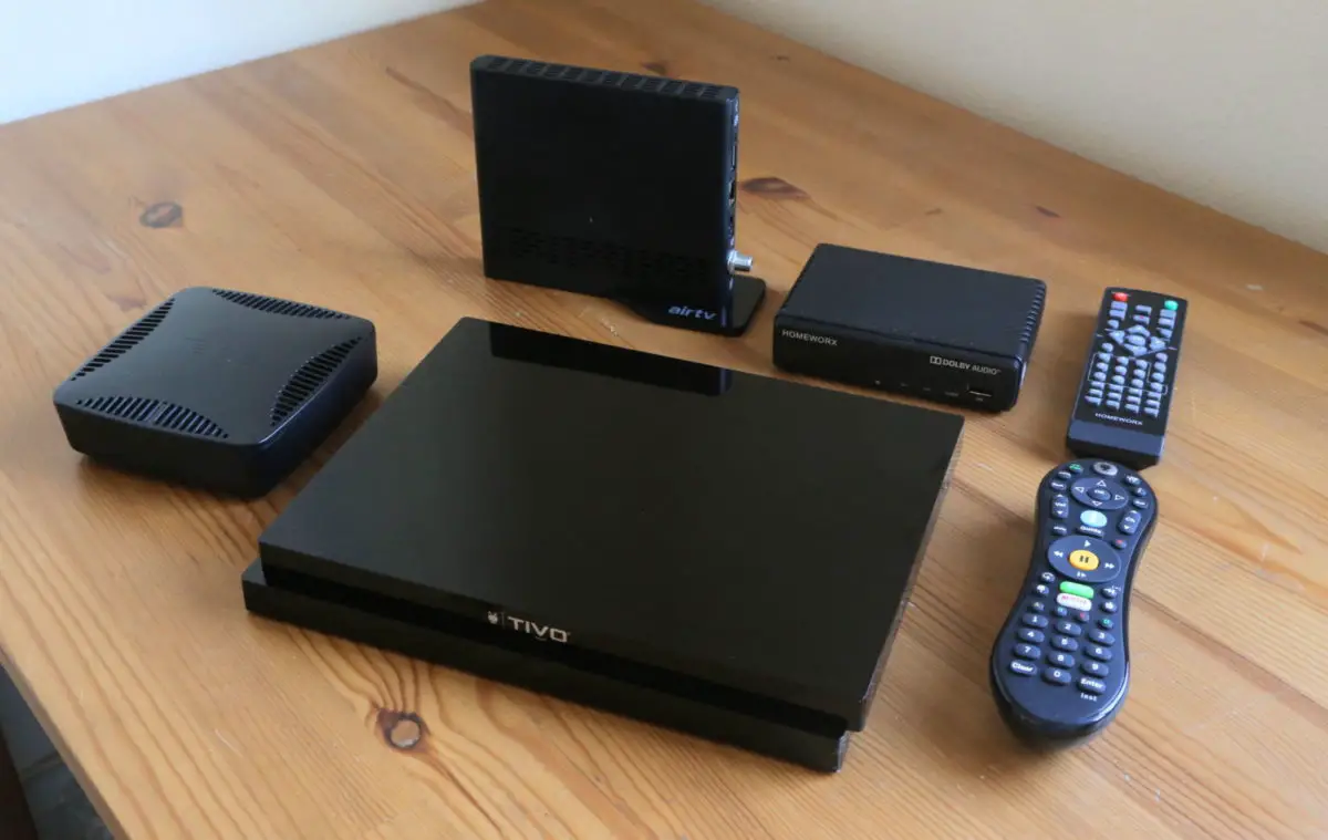Smart TVs vs. Set-Top Boxes - Five Things You Should Consider - Tablo TV